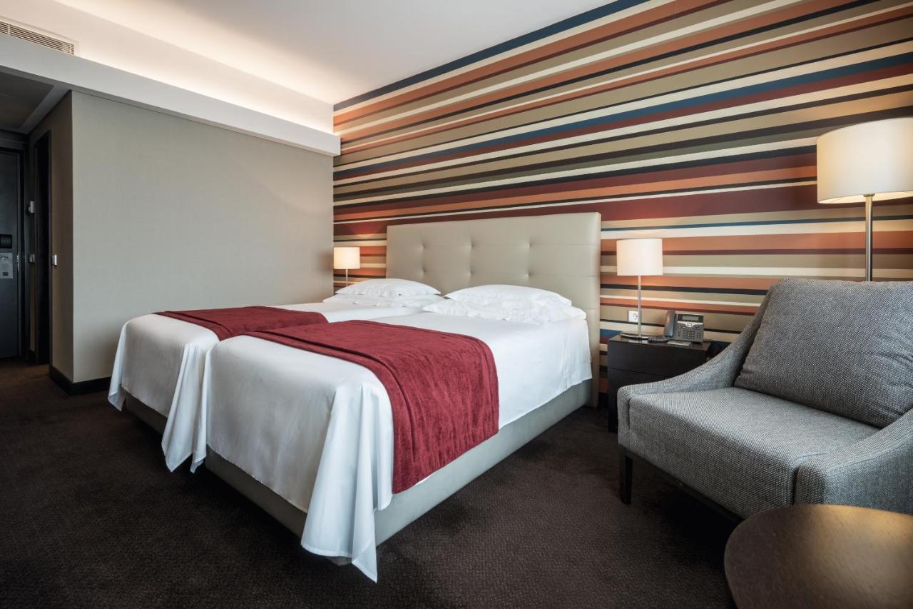 Hotel Tropico Луанда Екстериор снимка